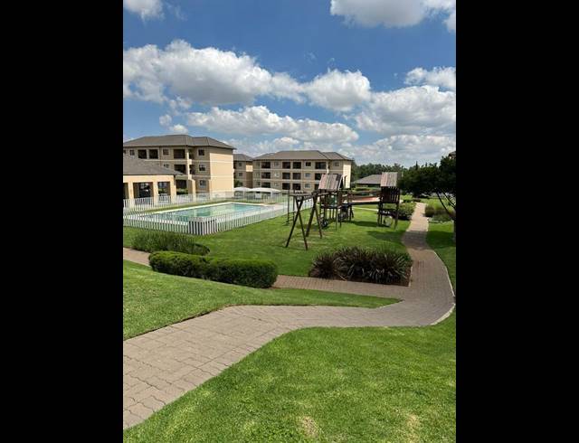 2 BEDROOM APARTMENT FOR SALE IN LILIANTON